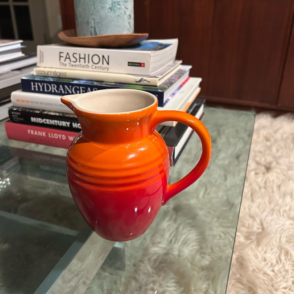 Le Creuset Cream and Blue Baking Dish with Orange Pitcher - Picture 4 of 7